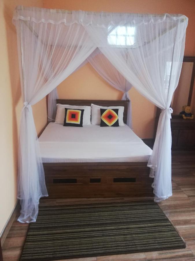 Nisadi Villa Бентота Экстерьер фото