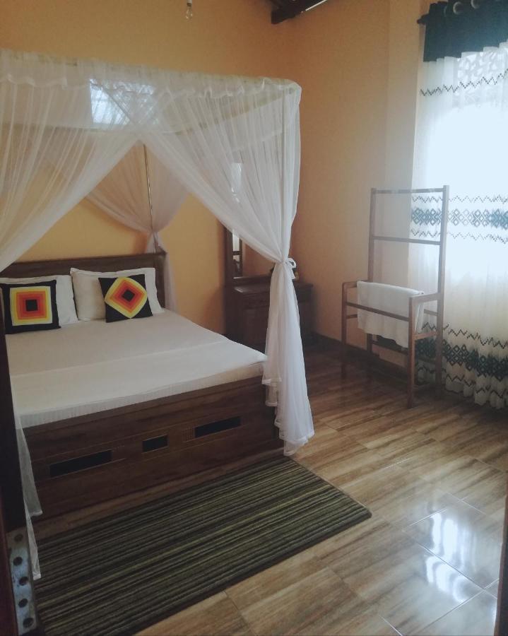 Nisadi Villa Бентота Экстерьер фото